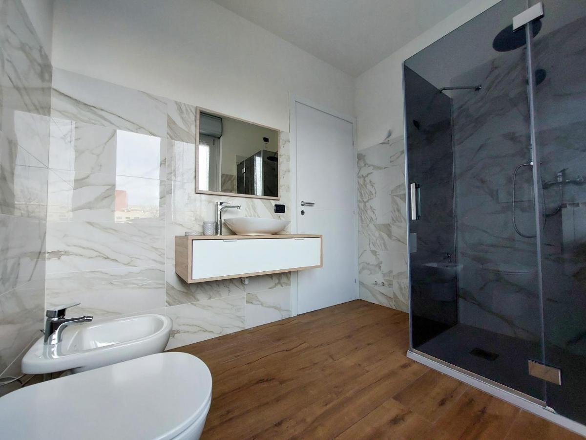 Privato Con Jacuzzi Apartment Legnano